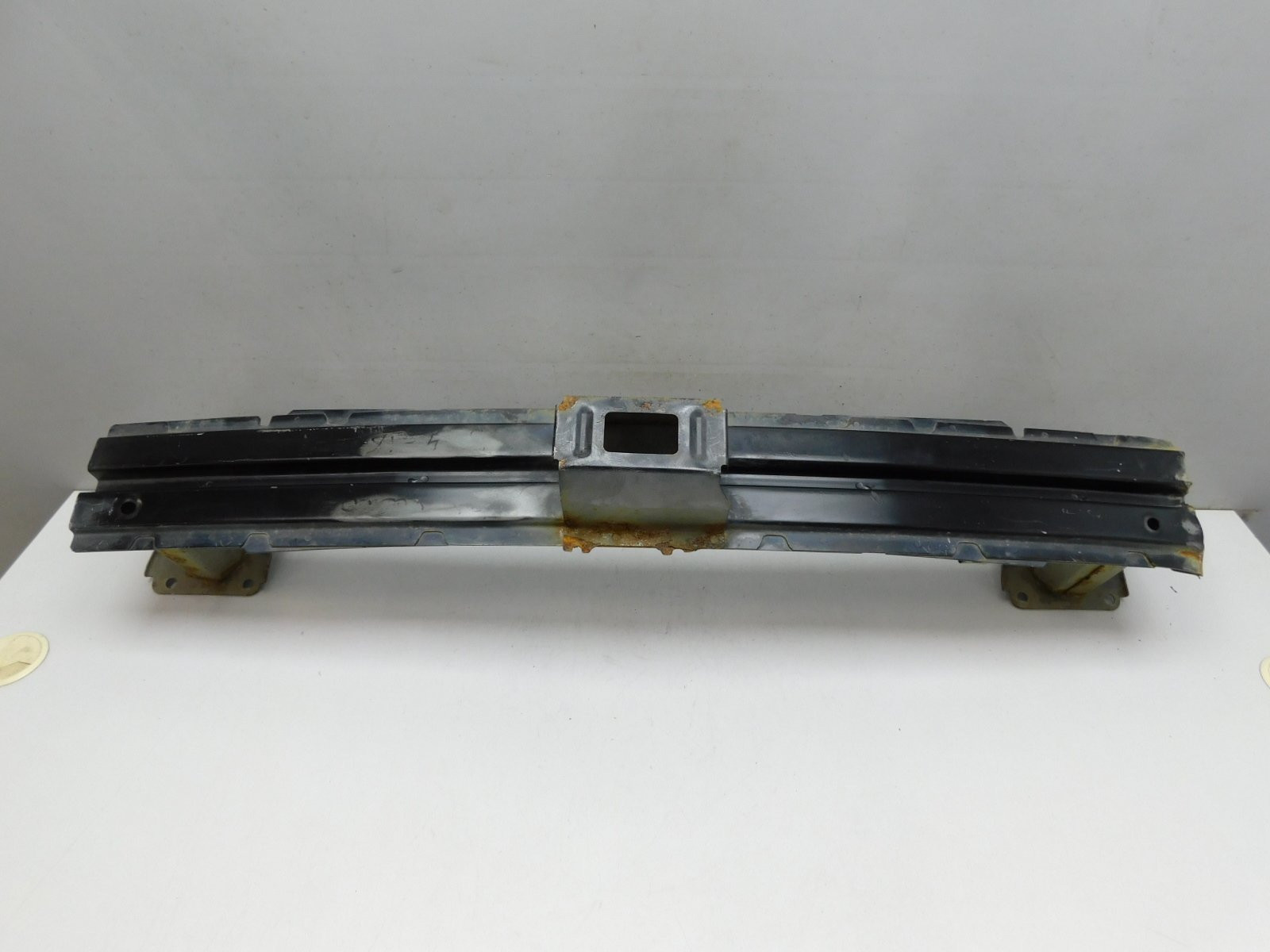 Усилитель переднего бампера Mitsubishi Outlander 2012>