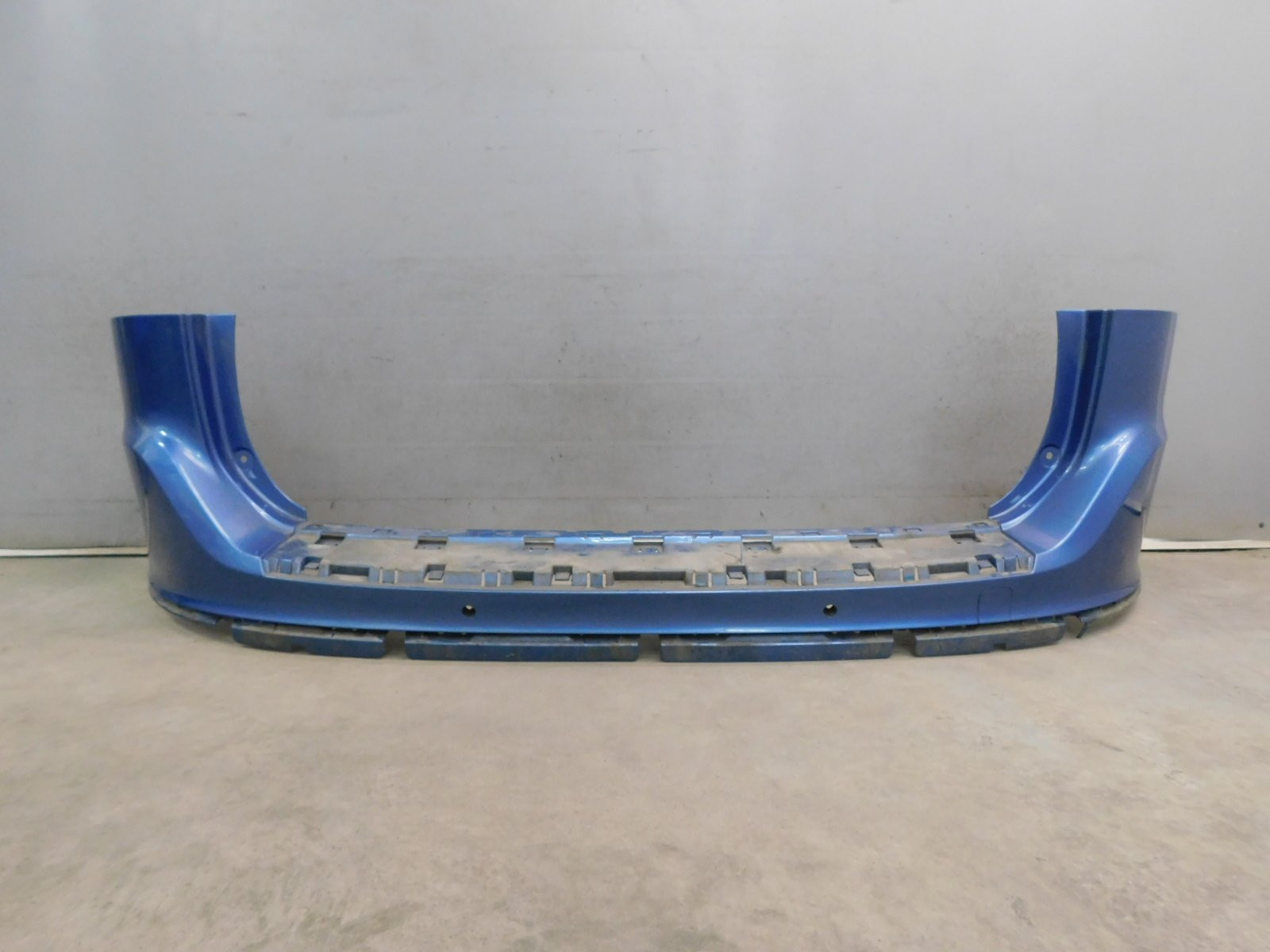 Бампер задний Volvo XC60 2008-2017