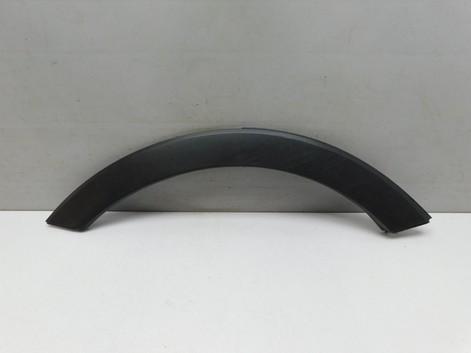 Накладка крыла заднего  правого Kia Sportage 2010-2015