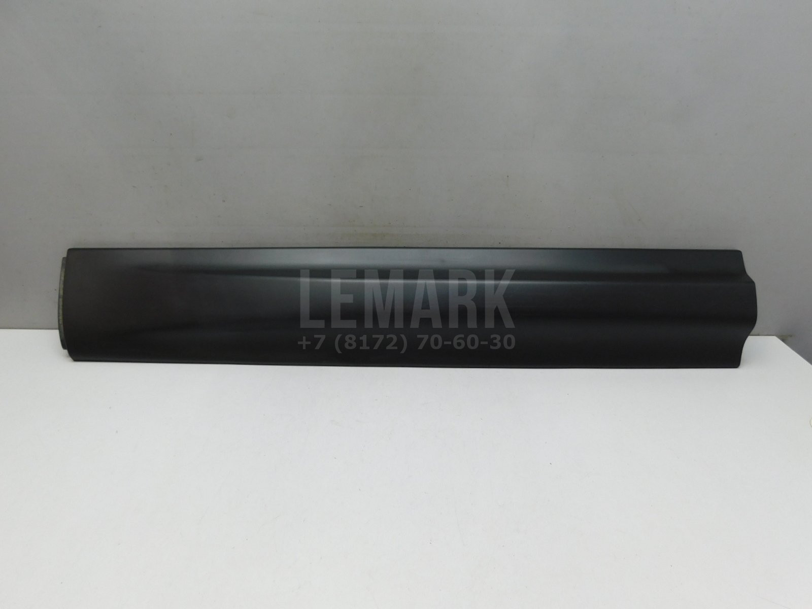Накладка двери передней левой Land Rover Range Rover Sport 2013> DK6221065A