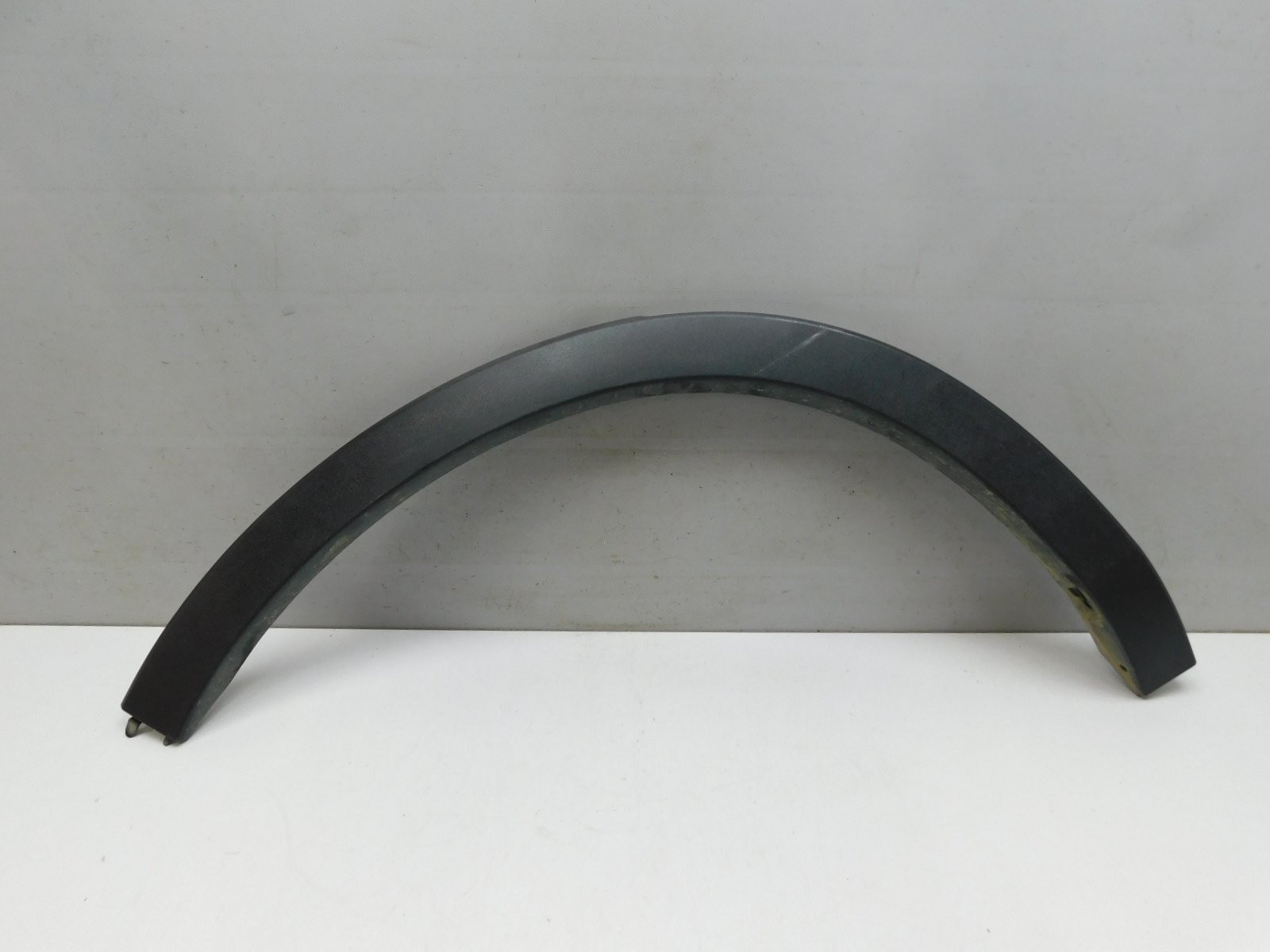 Накладка крыла заднего  правого Volvo XC40 2017>