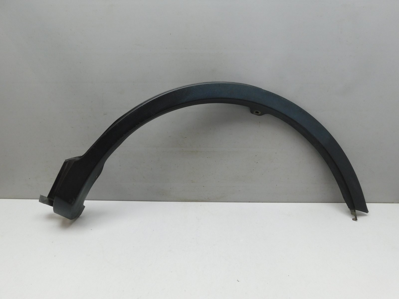 Накладка крыла заднего  левого Toyota RAV 4 2013-2019