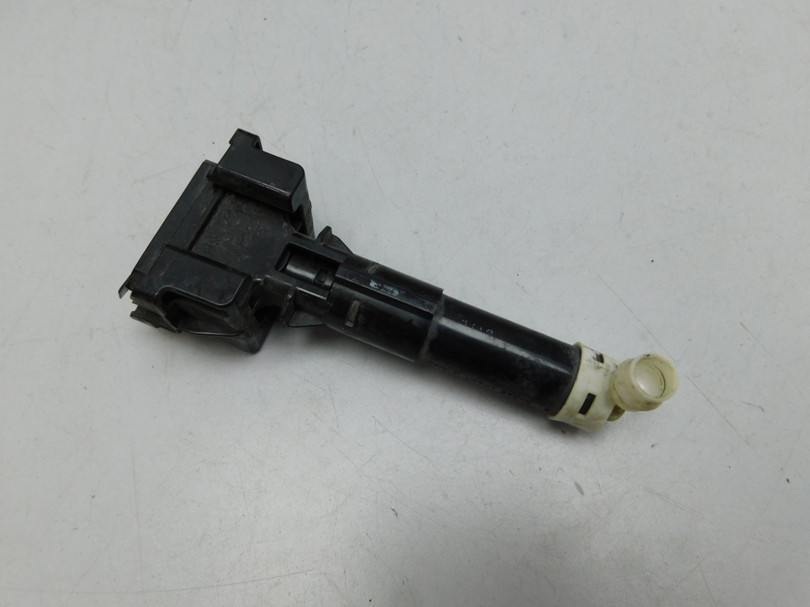 Омыватель фары Toyota RAV 4 2013-2019