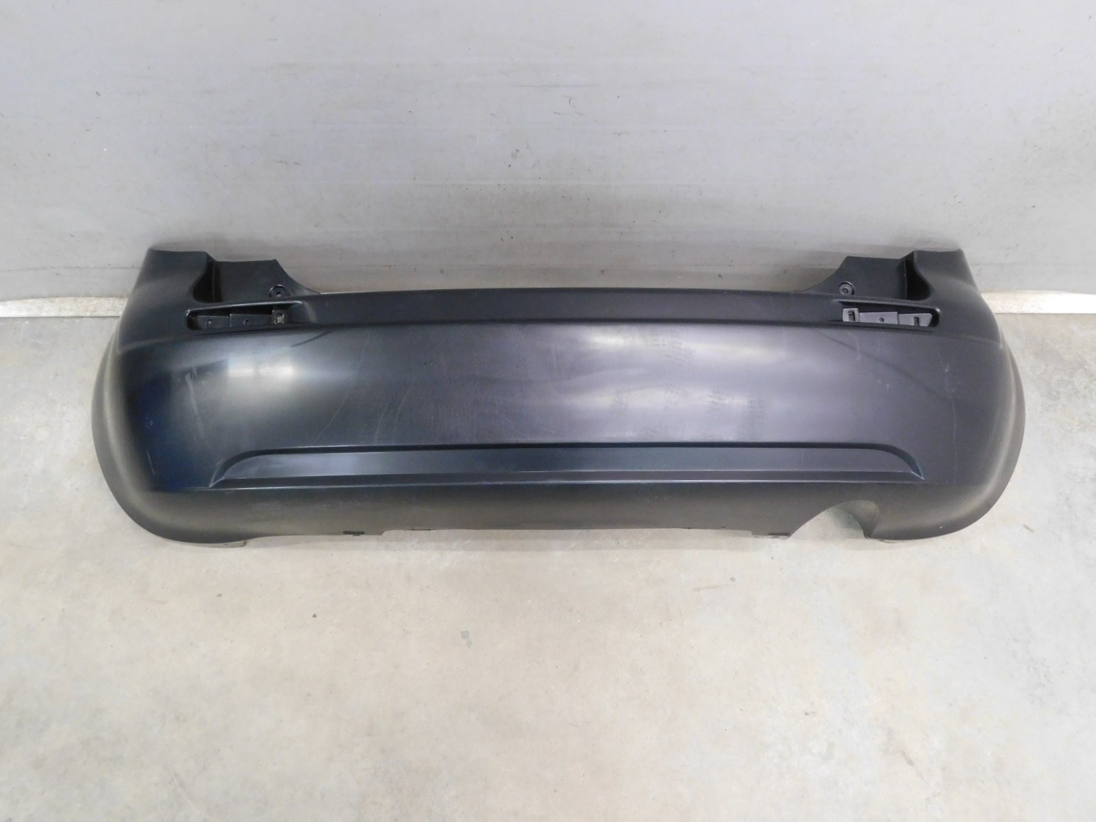 Бампер задний Suzuki SX4 2006-2013