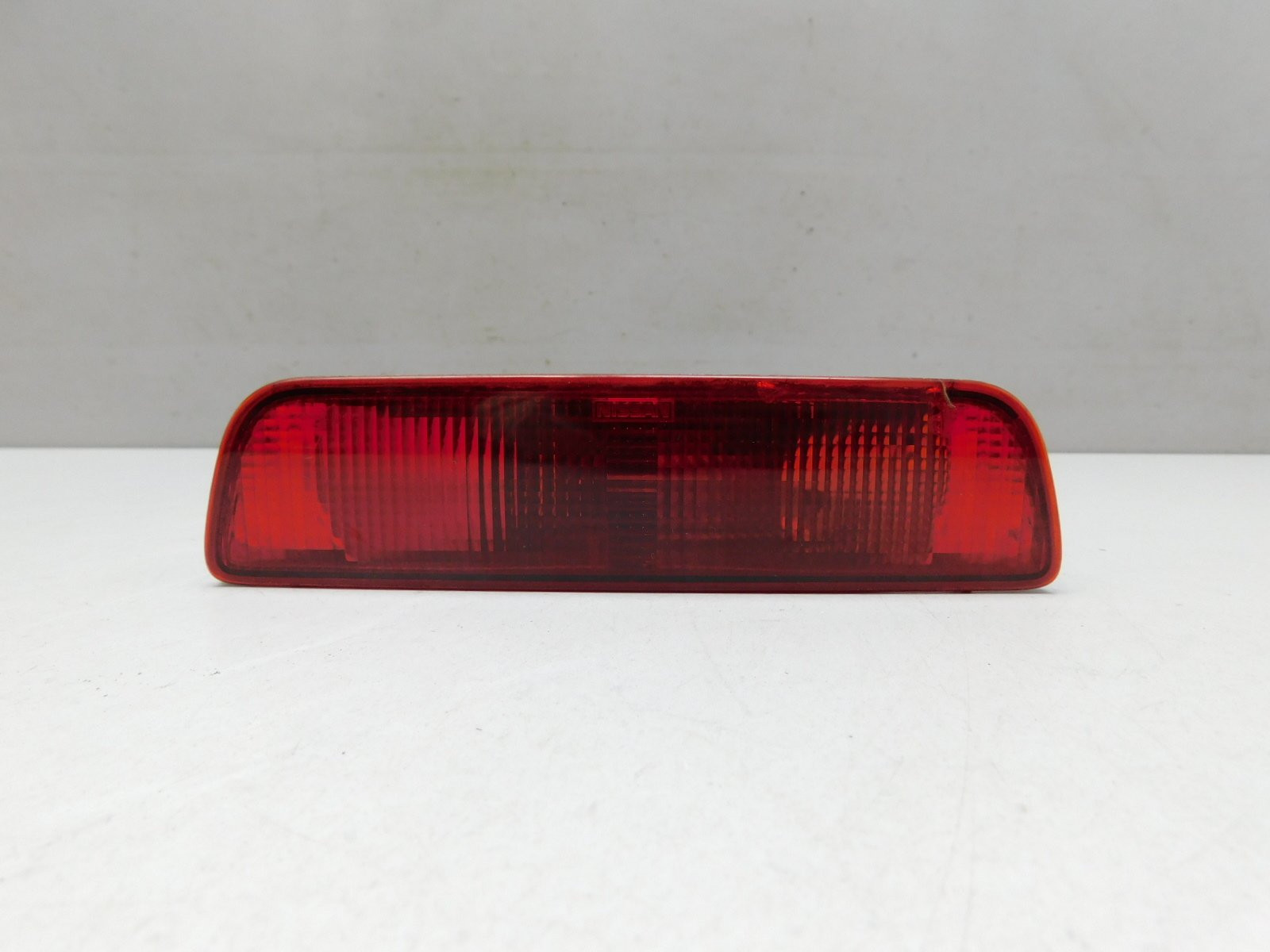 Фонарь задний в бампер Nissan Qashqai 2006-2014