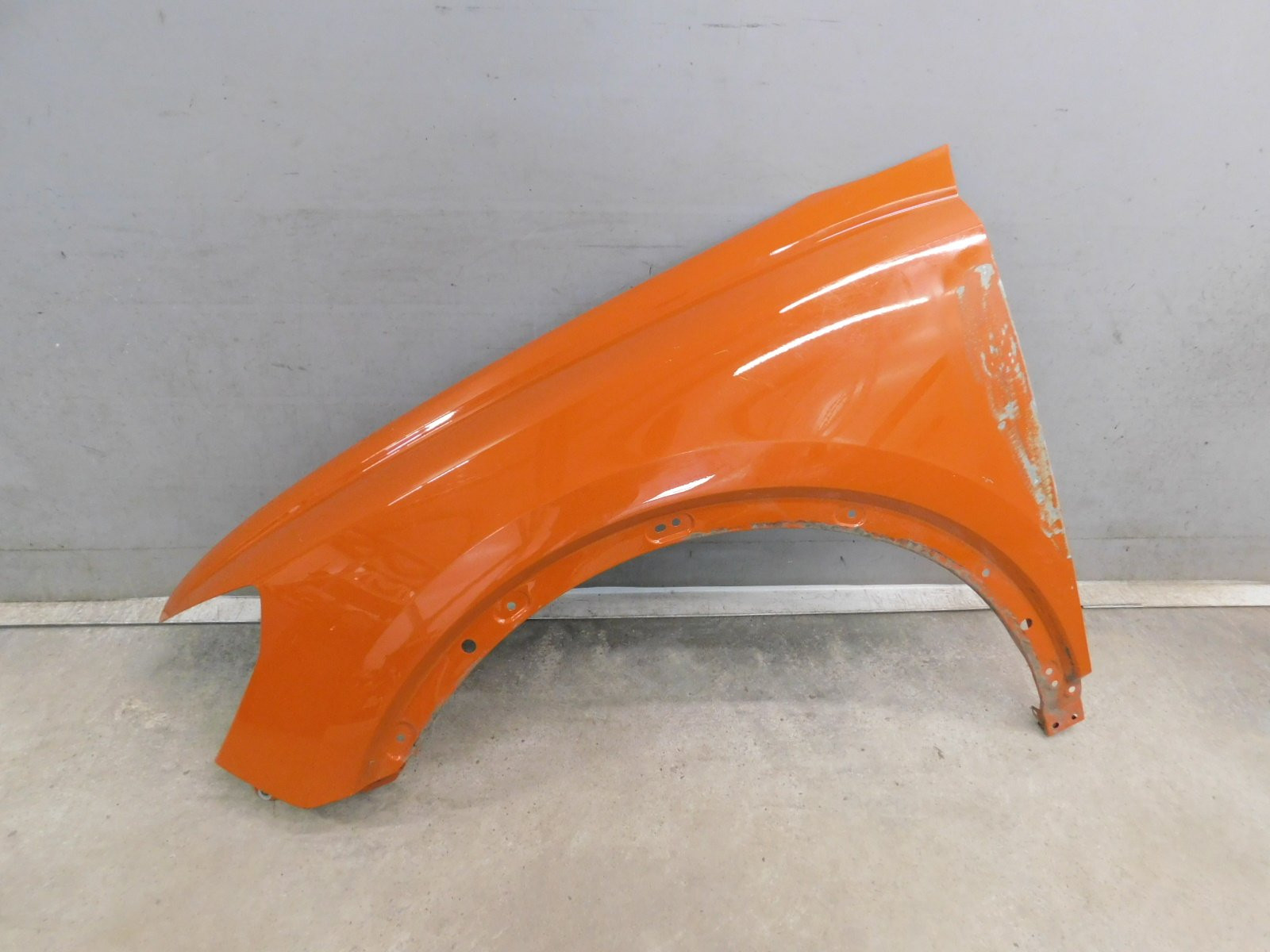 Крыло переднее левое Audi Q3 2018>