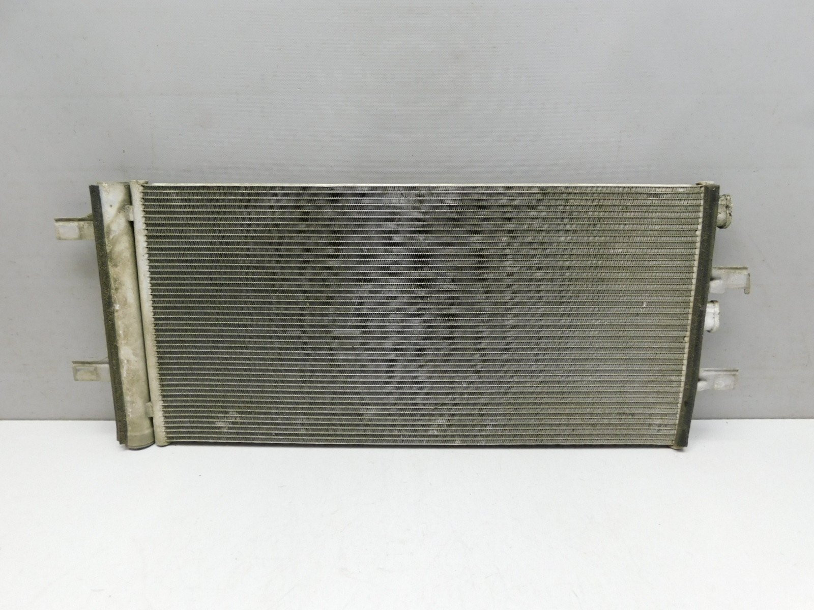 Радиатор кондиционера BMW X1 F48 2015>