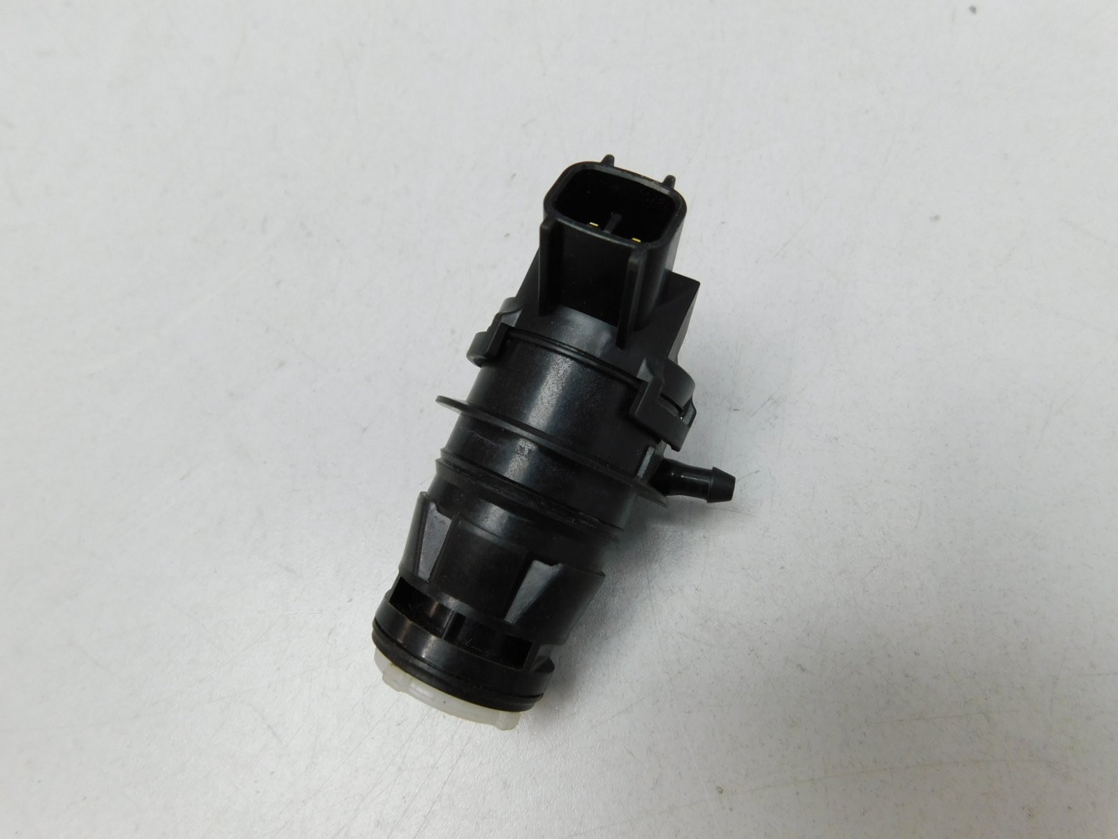 Насос омывателя Toyota Land Cruiser (150)/Prado 2009>