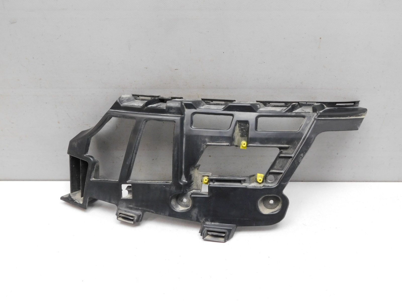 Кронштейн переднего бампера Land Rover Range Rover Velar 2017>