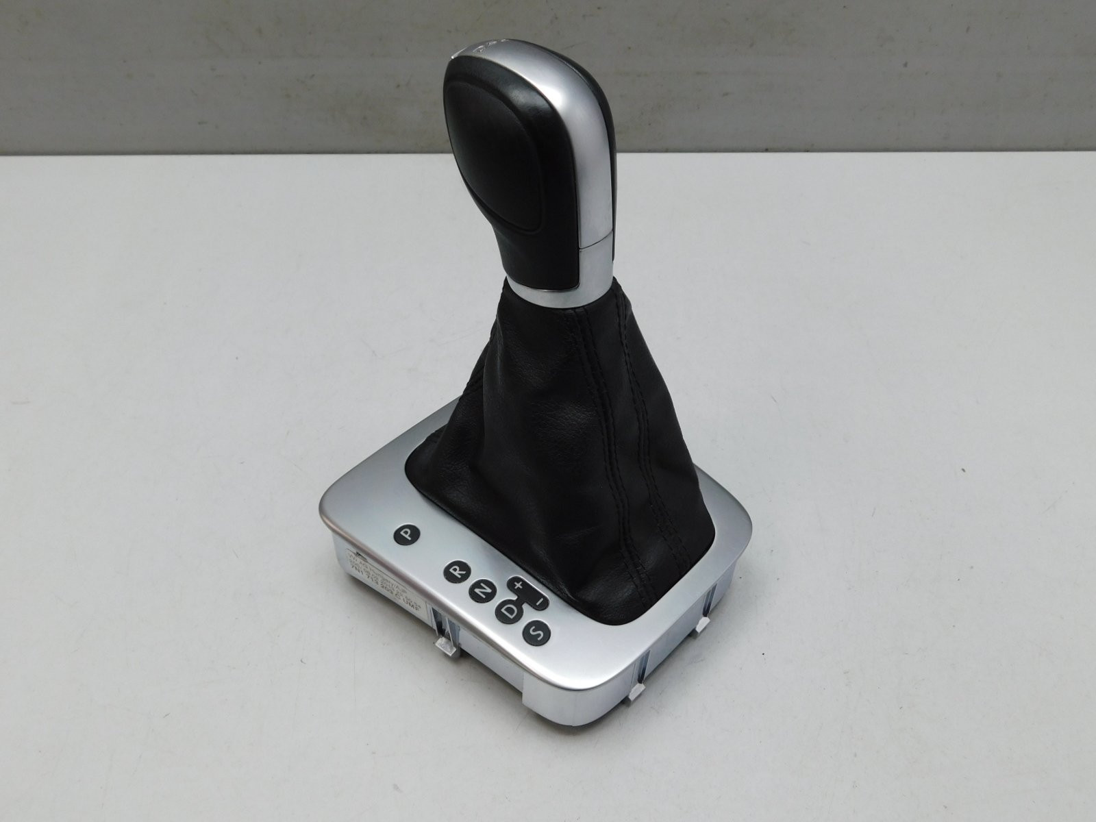 Ручка переключения КПП Volkswagen Tiguan 2007-2017