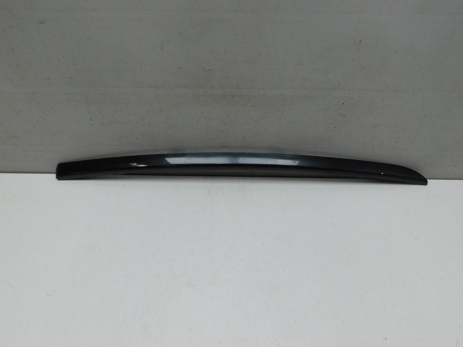 Молдинг переднего бампера BMW 7-серия F01 2008>