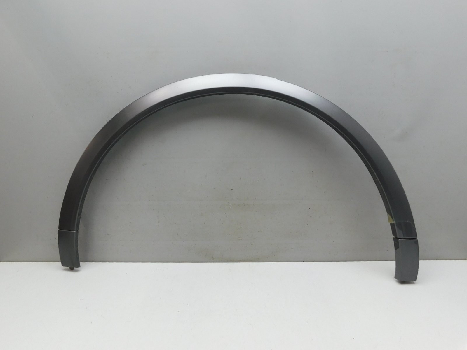 Накладка крыла заднего  правого Porsche Cayenne 2017>