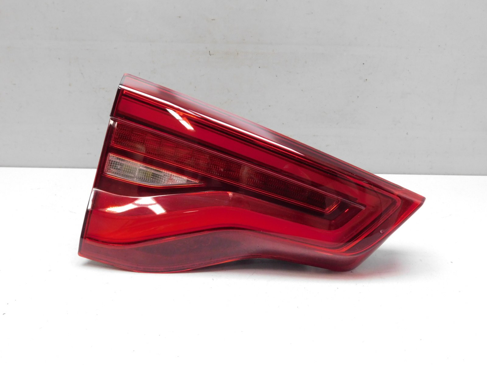 Фонарь задний внутренний левый BMW X3 G01 2017>