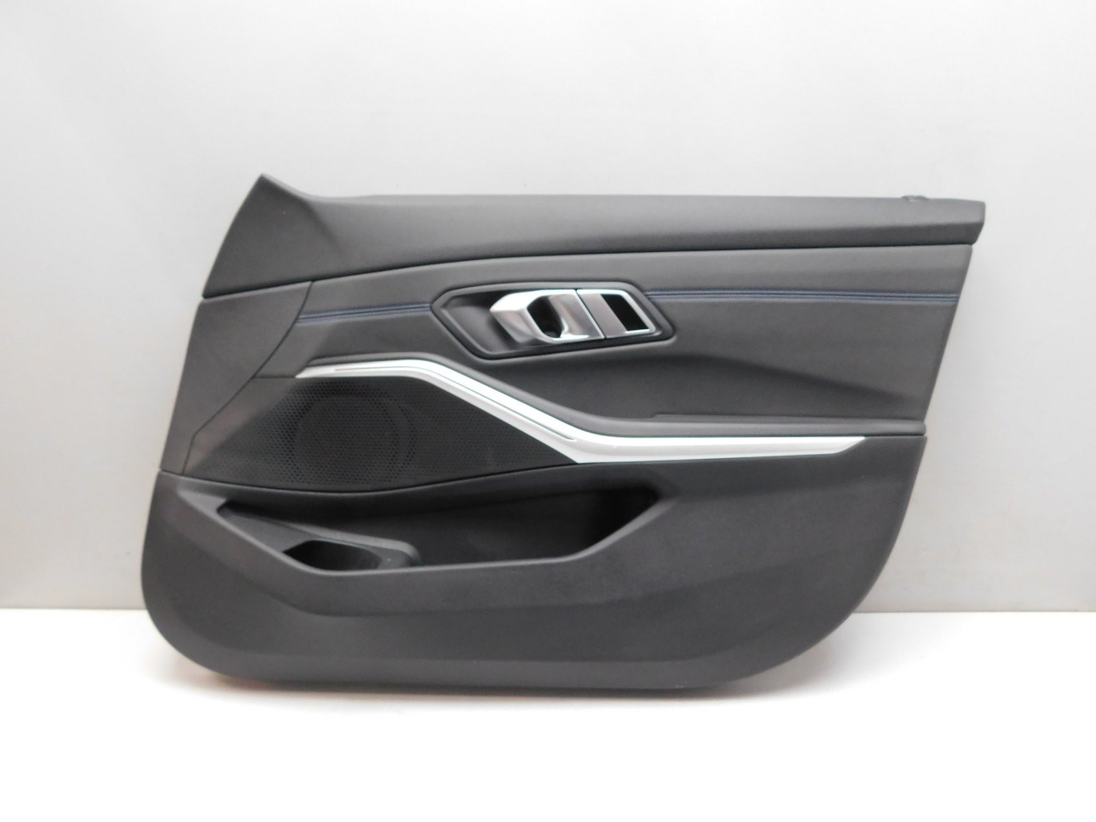 Обшивка двери передней правой BMW 3-серия G20 2018>