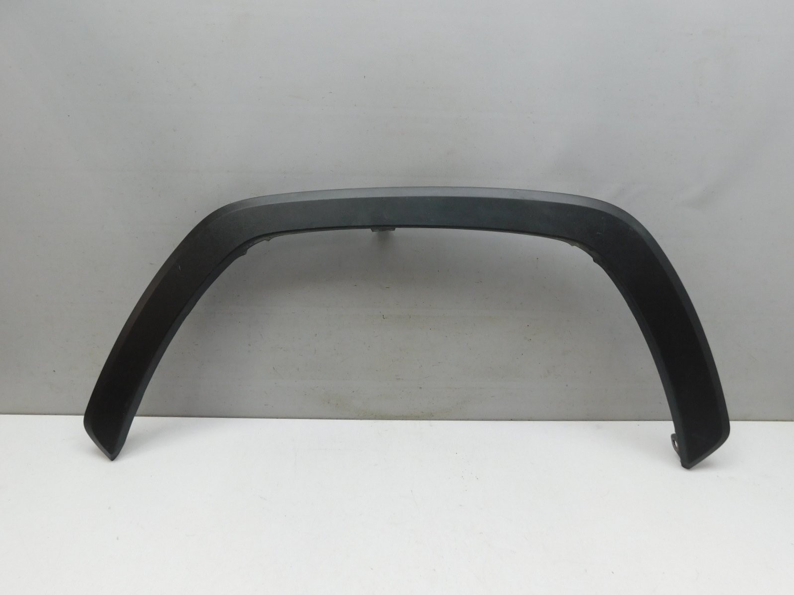 Накладка крыла переднего левого Toyota RAV 4 2019>