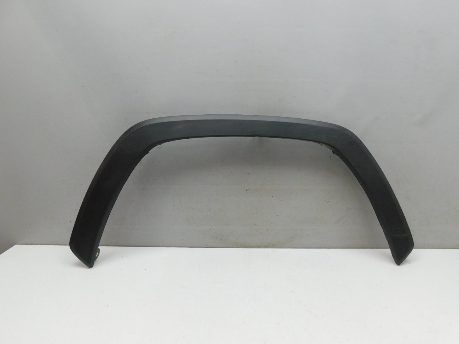 Накладка крыла переднего правого Toyota RAV 4 2019>