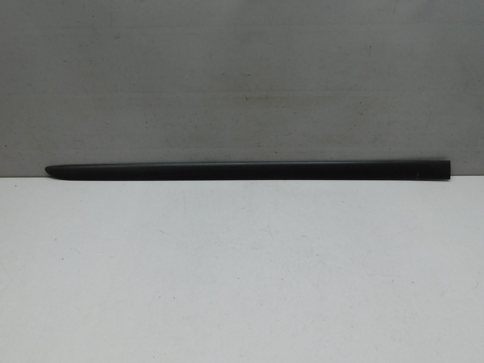 Молдинг двери сдвижной Volkswagen Caddy IV 2016>