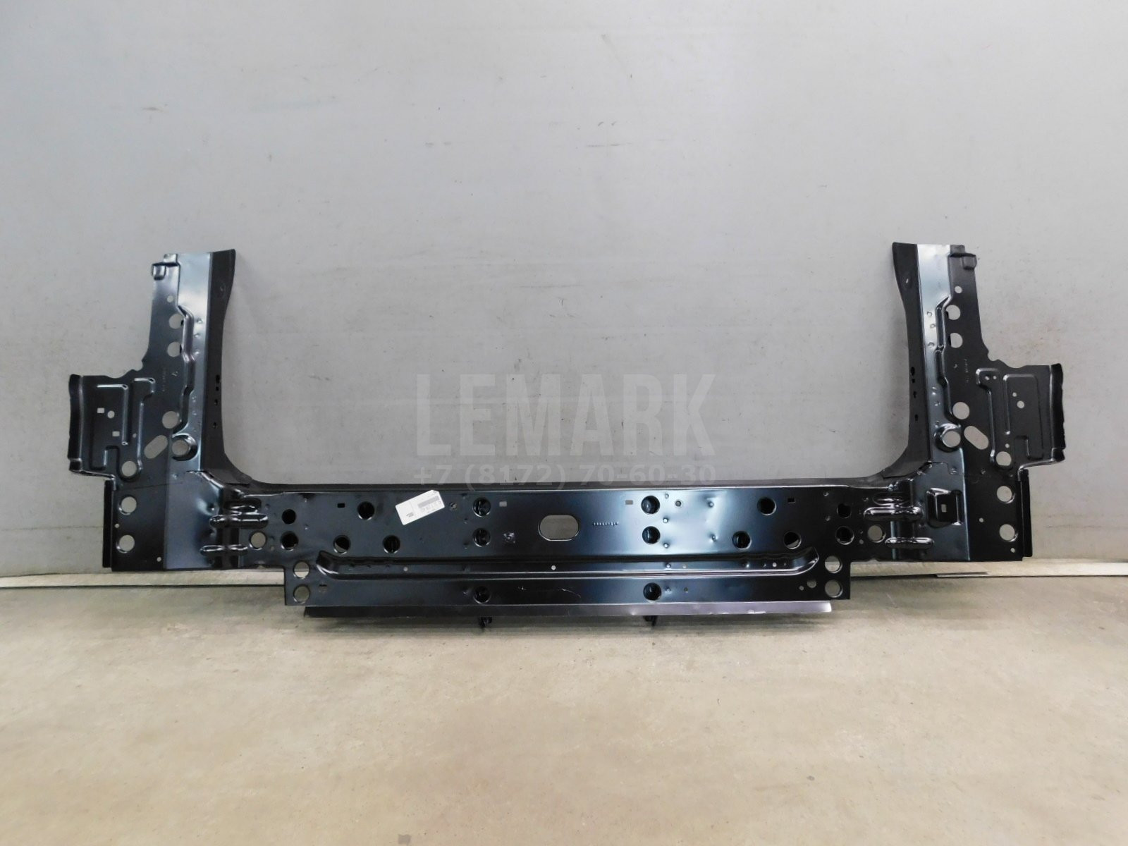 Панель задняя BMW X5 E70 2007> BMW 41117174412