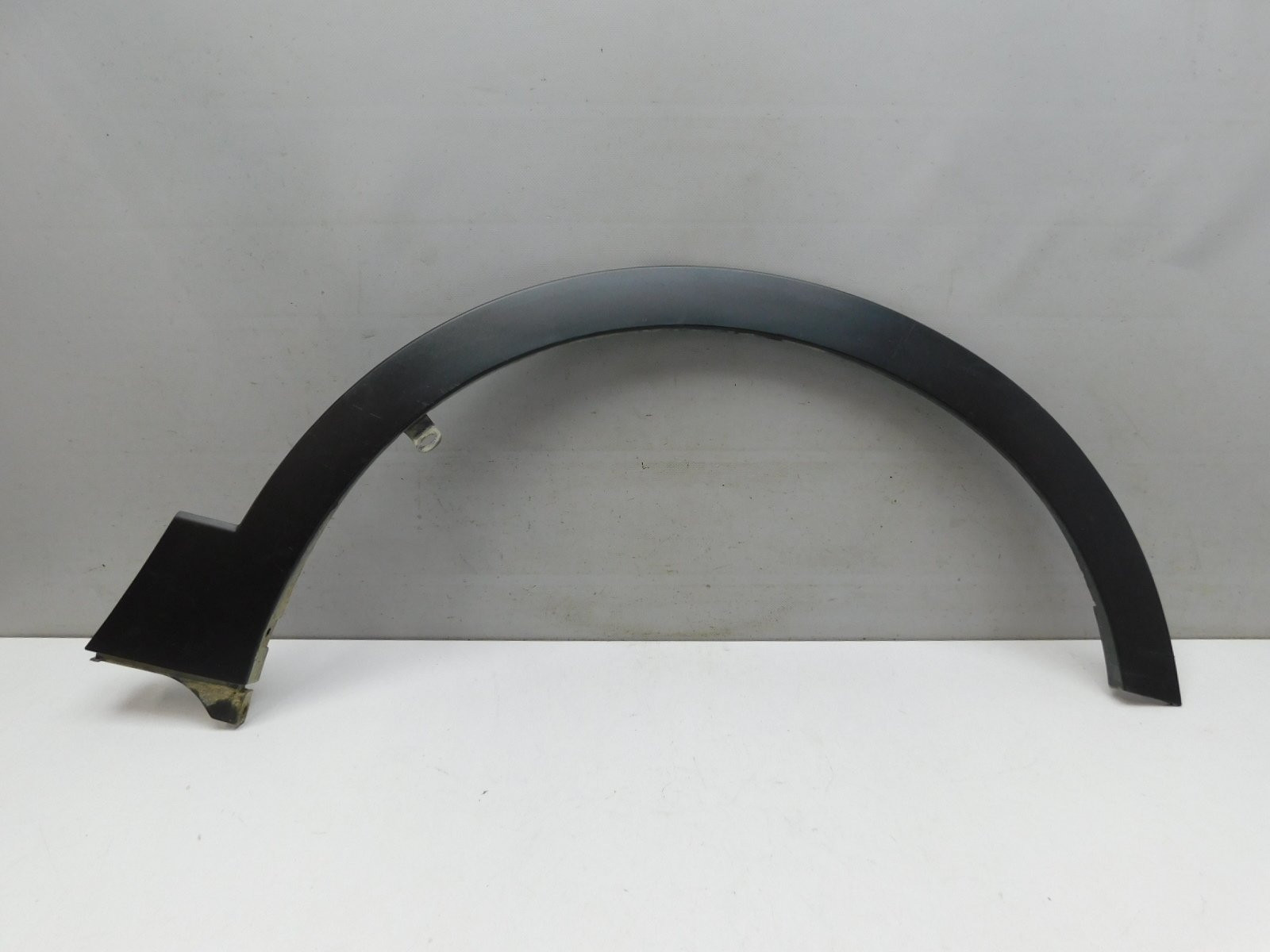 Накладка крыла переднего правого Suzuki SX4 2013>