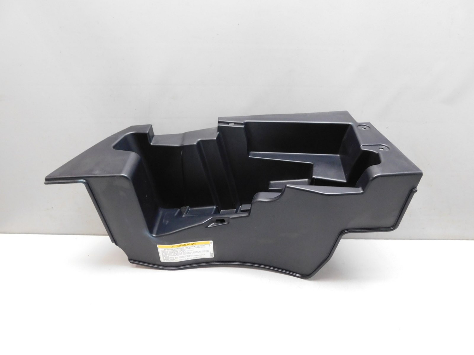 Ящик для инструментов Toyota RAV 4 2013-2019