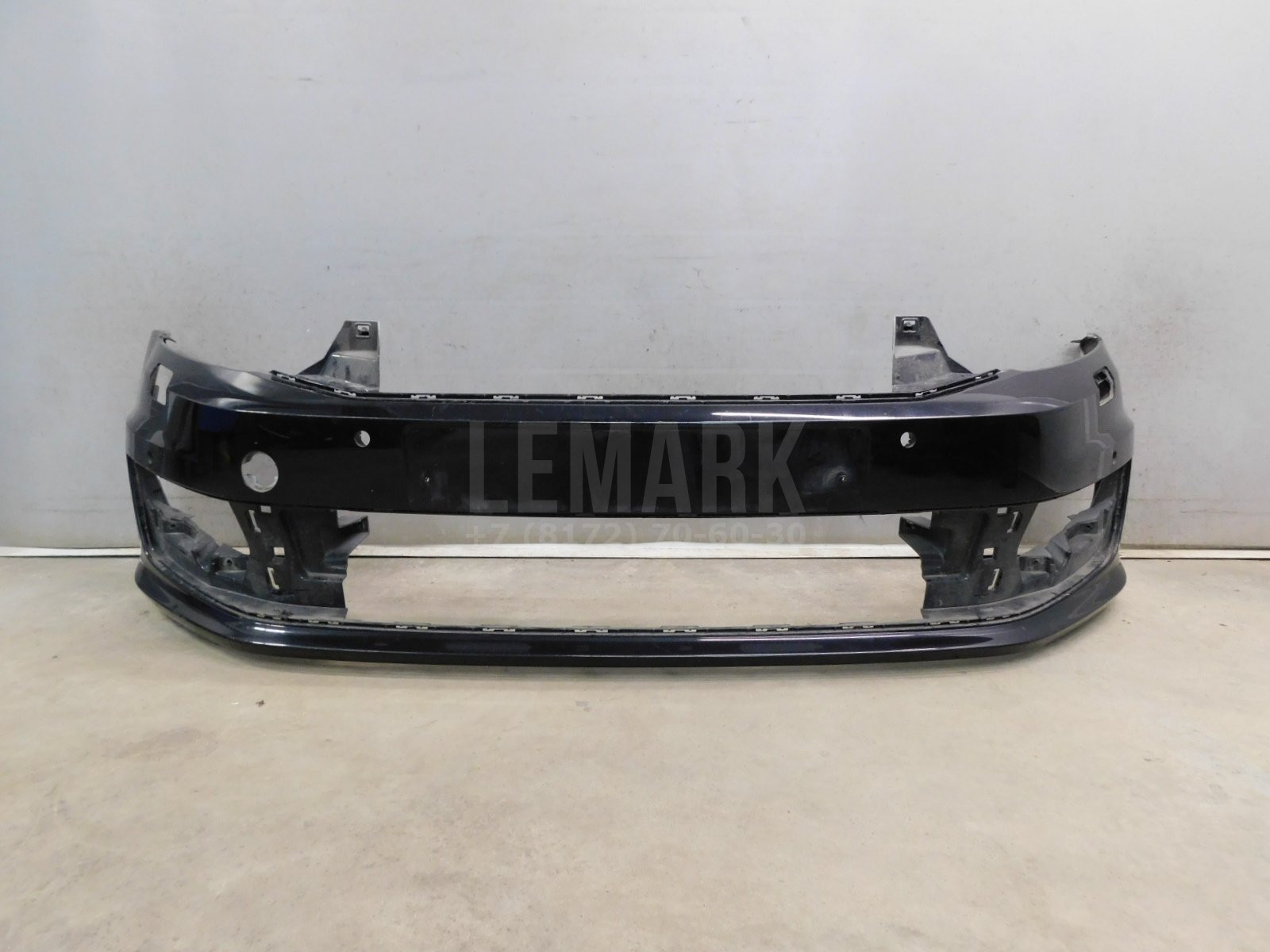 Бампер передний Volkswagen Polo Sedan 2011-2020 6RU807221A