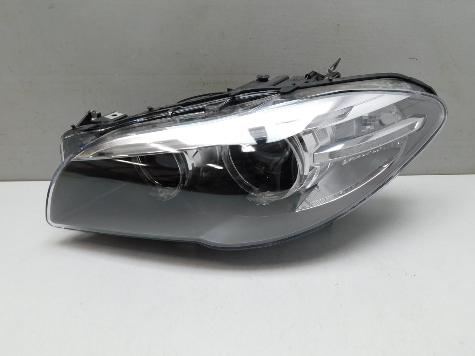 Фара левая BMW 5-серия F10/F11 2009>