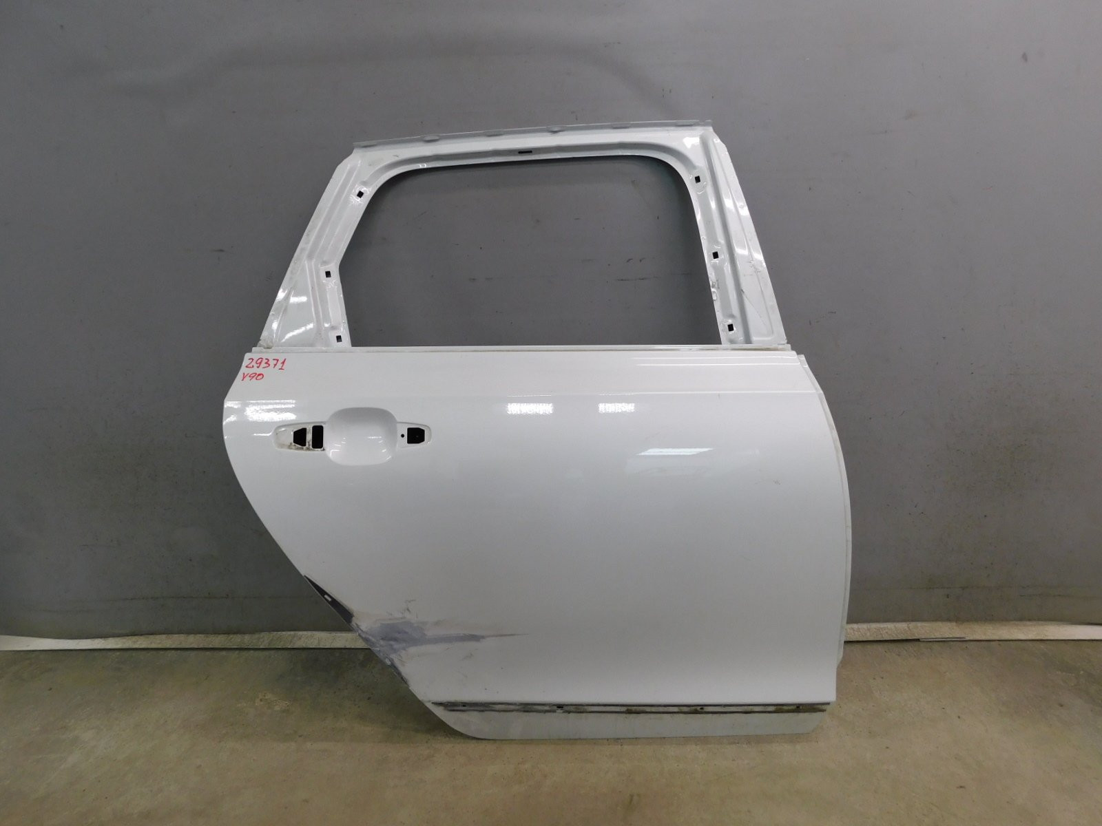 Дверь задняя правая Volvo V90 Cross Country 2017>