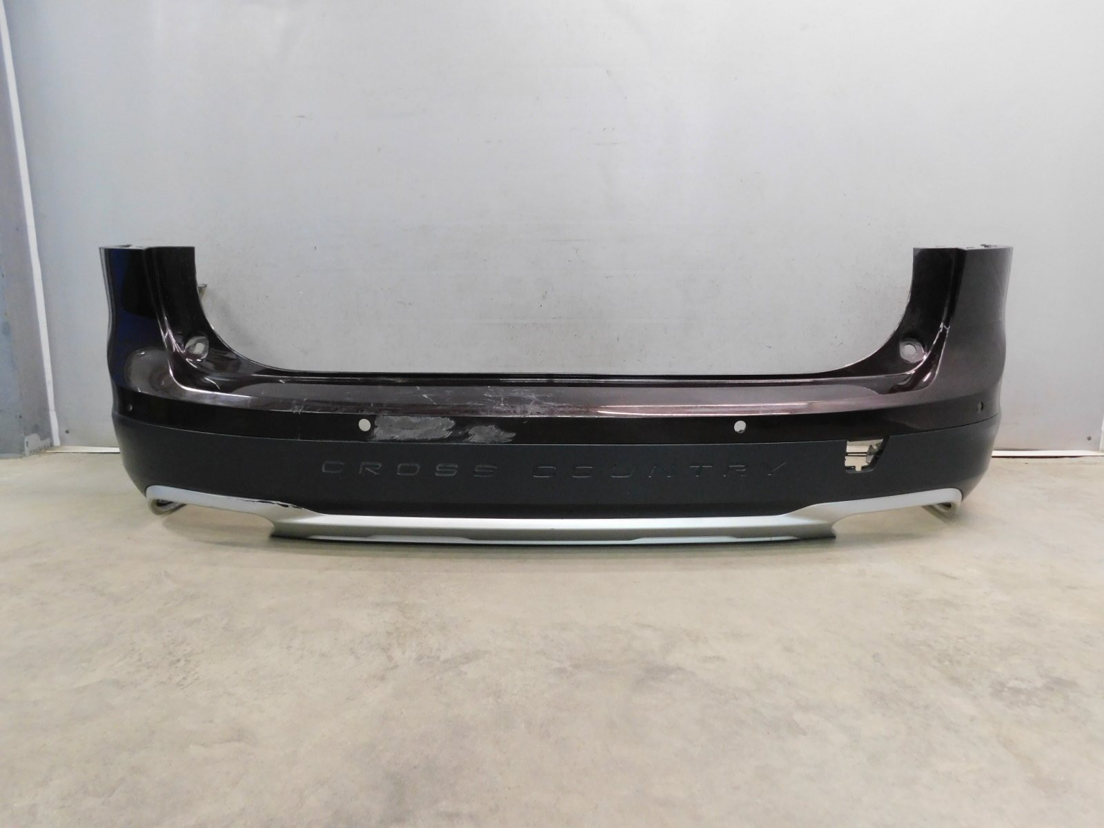 Бампер задний Volvo V90 Cross Country 2017>