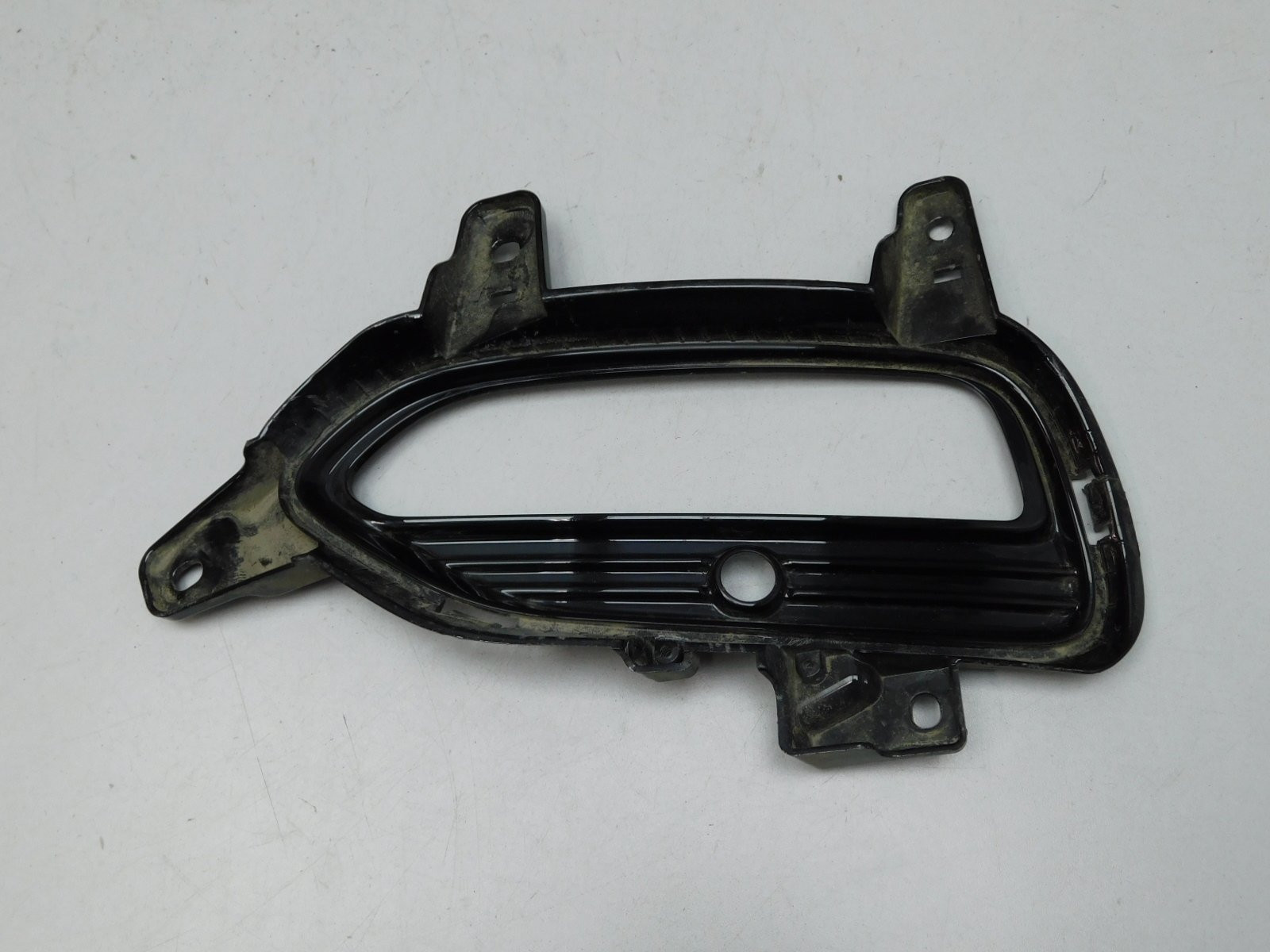 Накладка заднего бампера правая Kia Sorento Prime 2015>