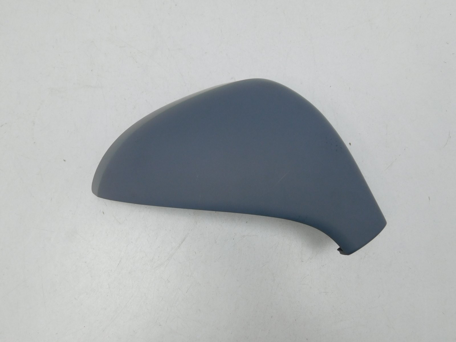 Накладка зеркала правого Peugeot 308 2007>