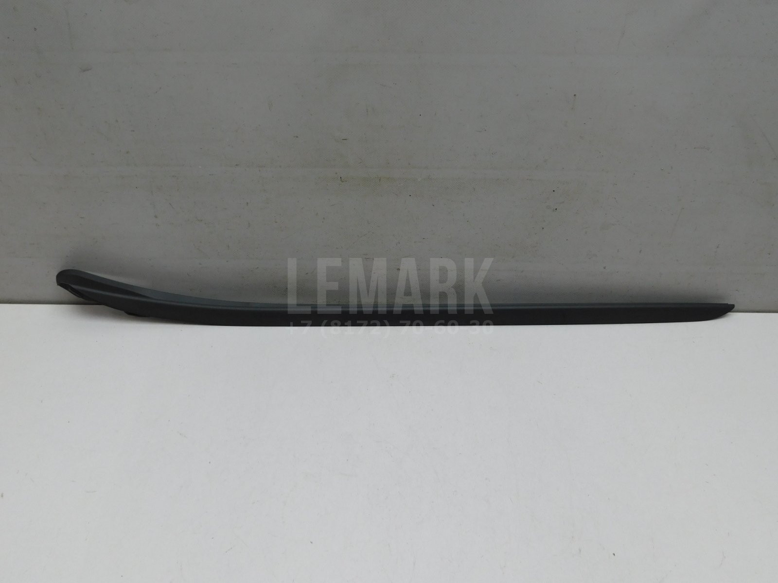 Молдинг лобового стекла BMW X1 F48 2015> BMW 51317350609