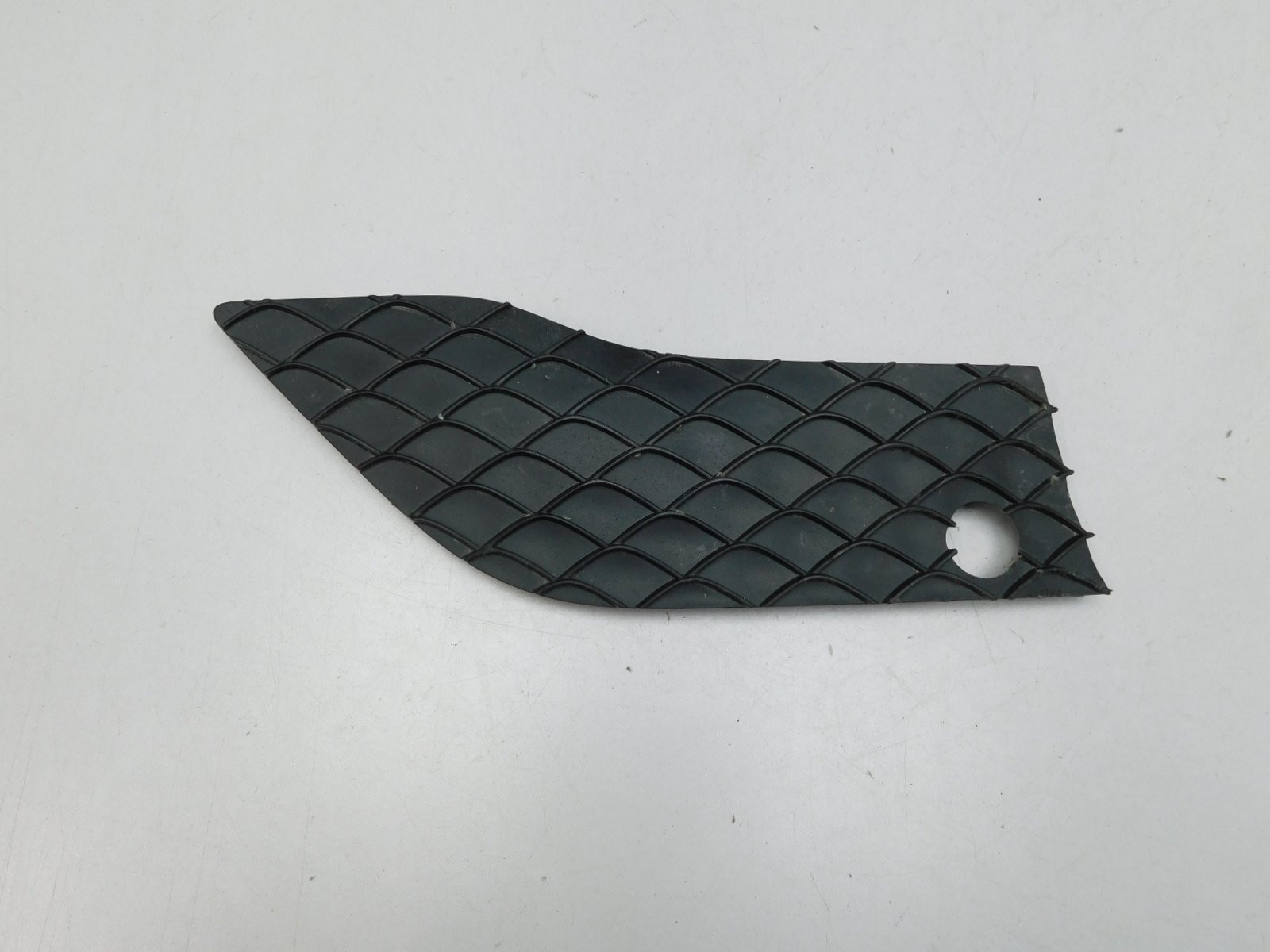 Решетка в бампер правая Mercedes-Benz M-Klasse (ML/GLE) W166 2011>