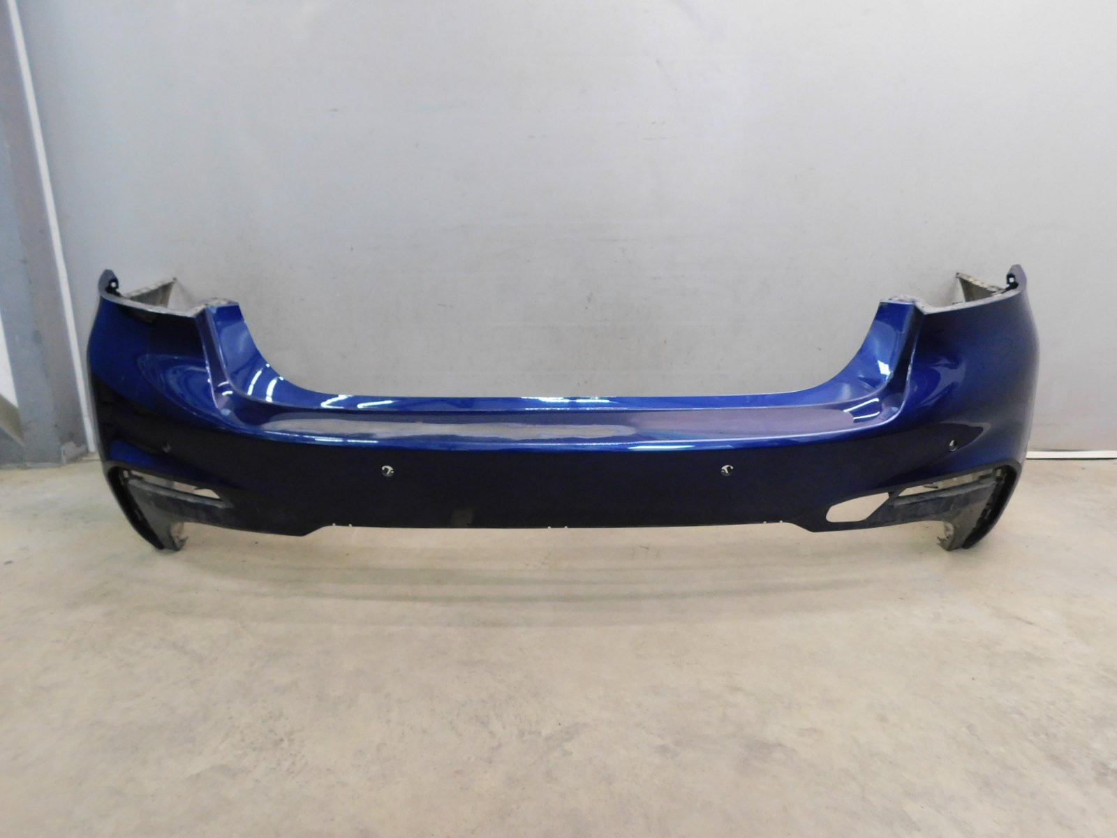 Бампер задний BMW 5-серия G30 2016>