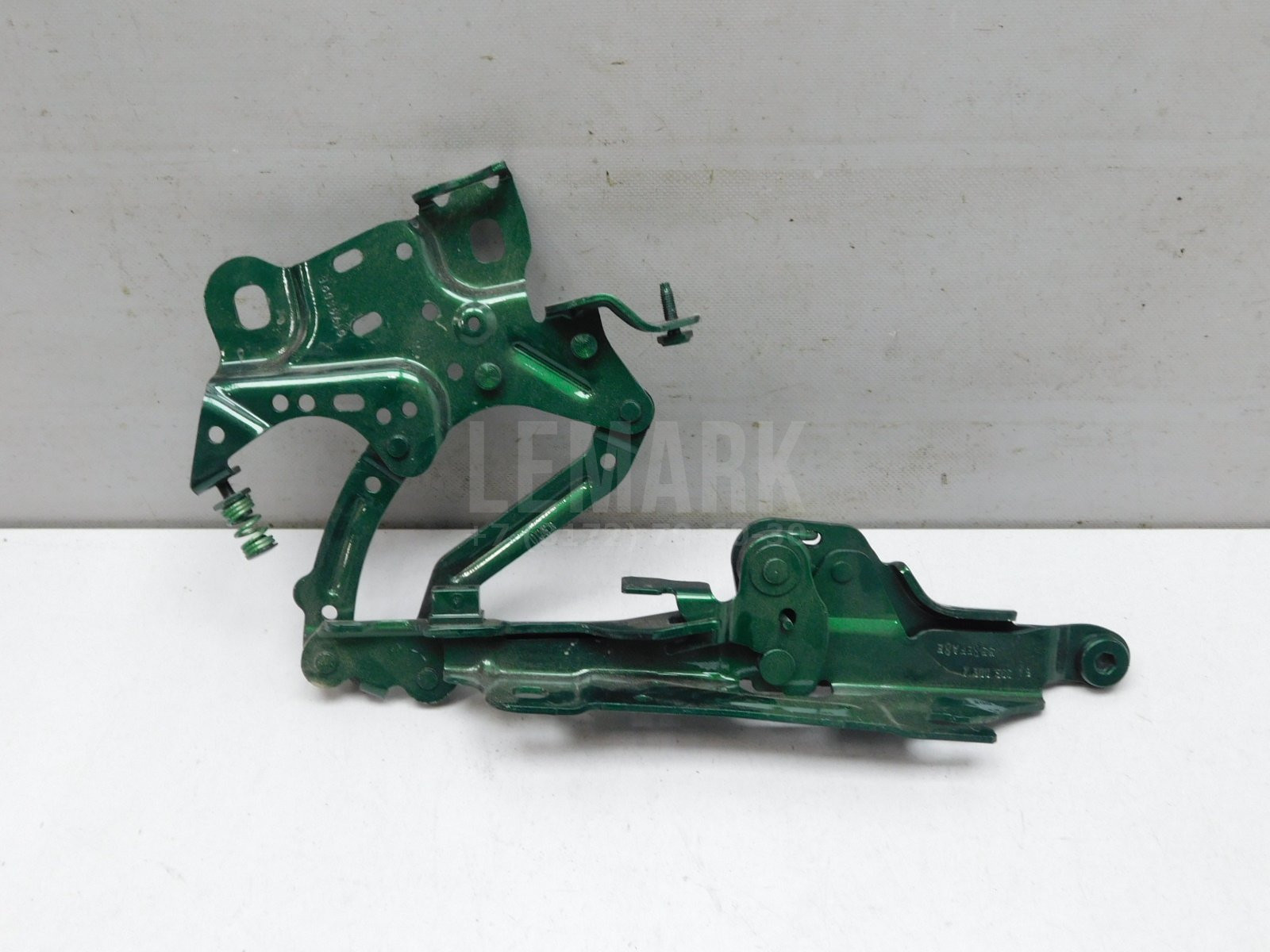 Петля капота правая Mini F55 2014> 7300566