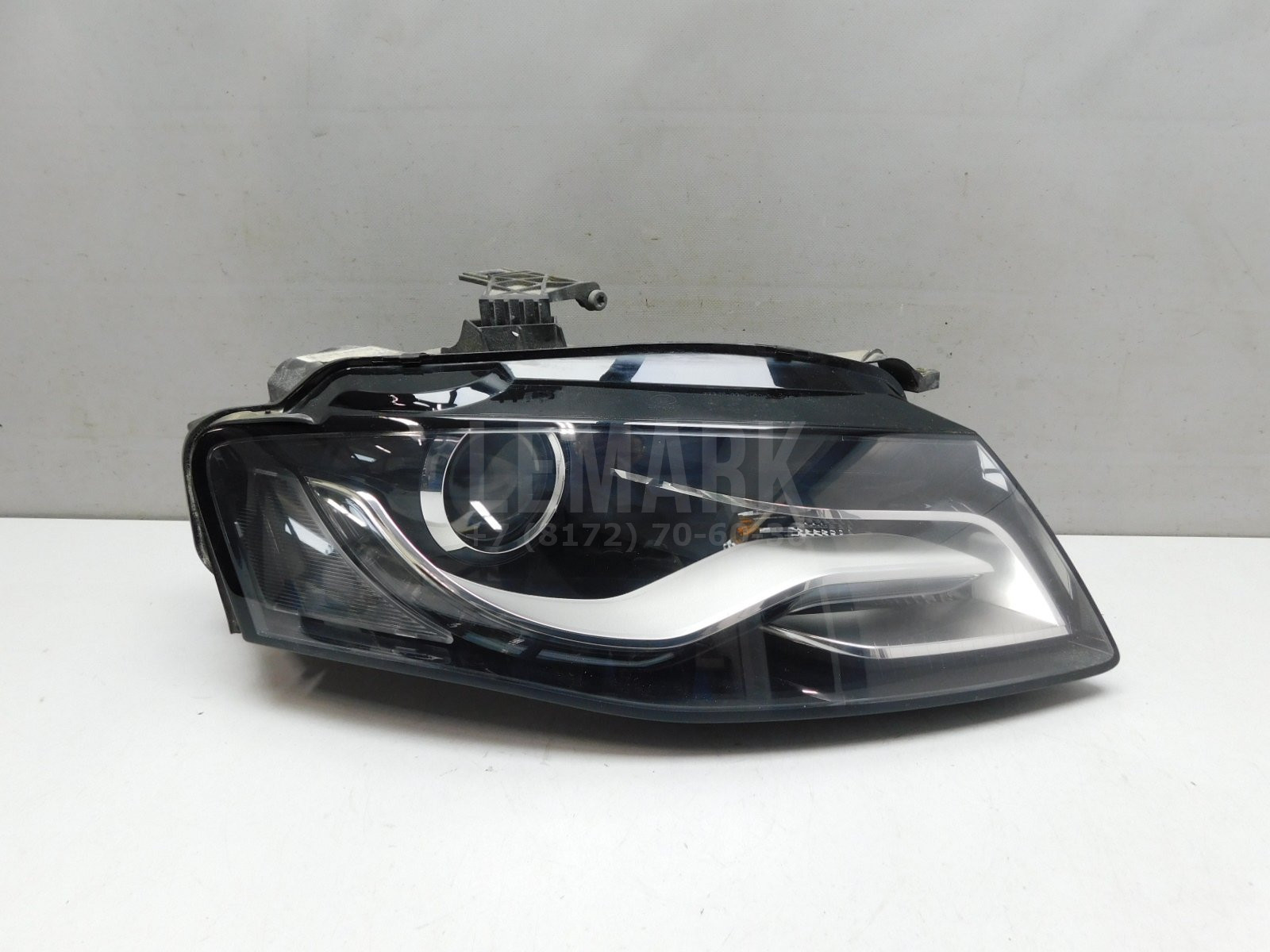 Фара правая Audi A4 [B8] 2007-2015 8K0941004C