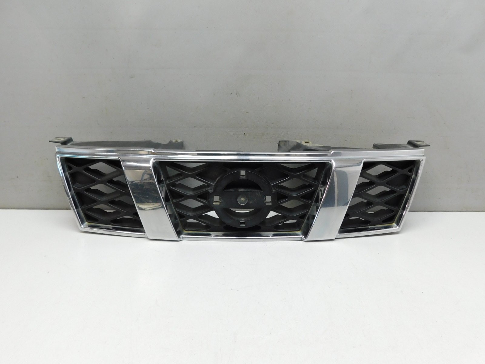 Решетка радиатора Nissan X-Trail (T31) 2007-2014