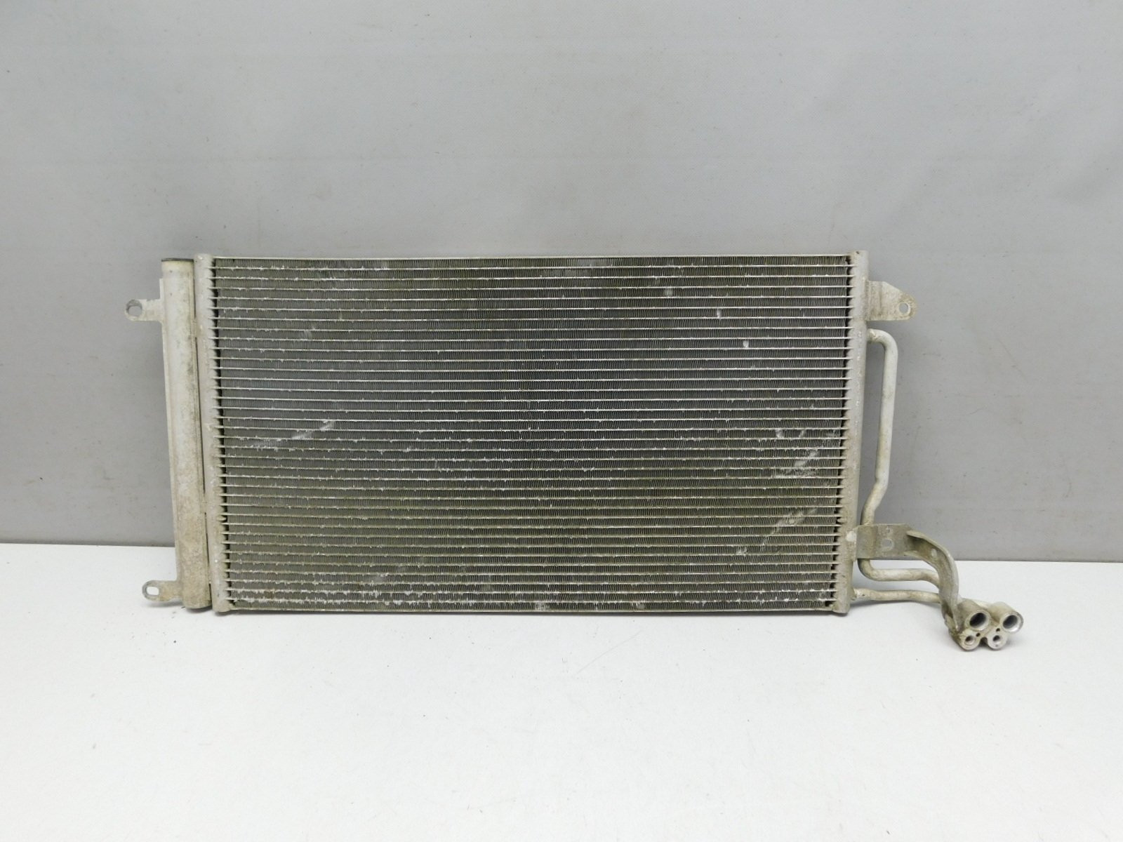 Радиатор кондиционера Volkswagen Polo Sedan 2011-2020