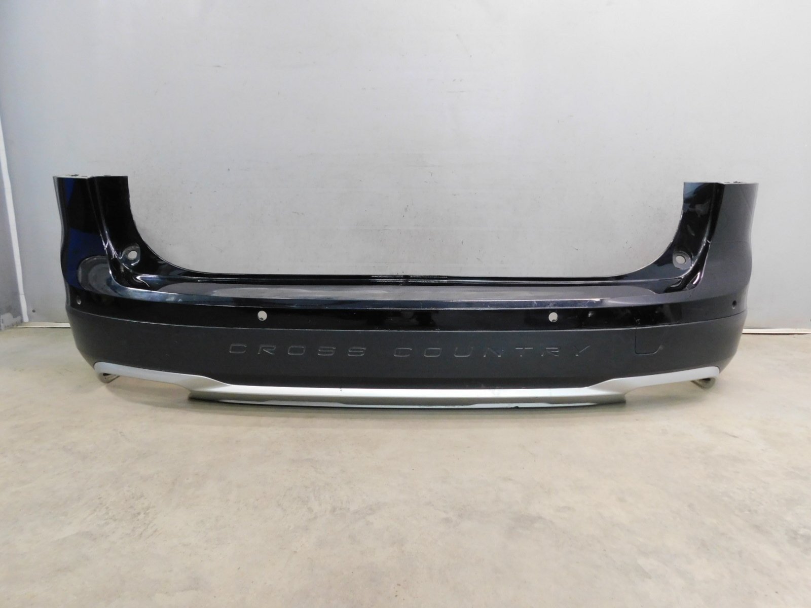 Бампер задний Volvo V90 Cross Country 2017>