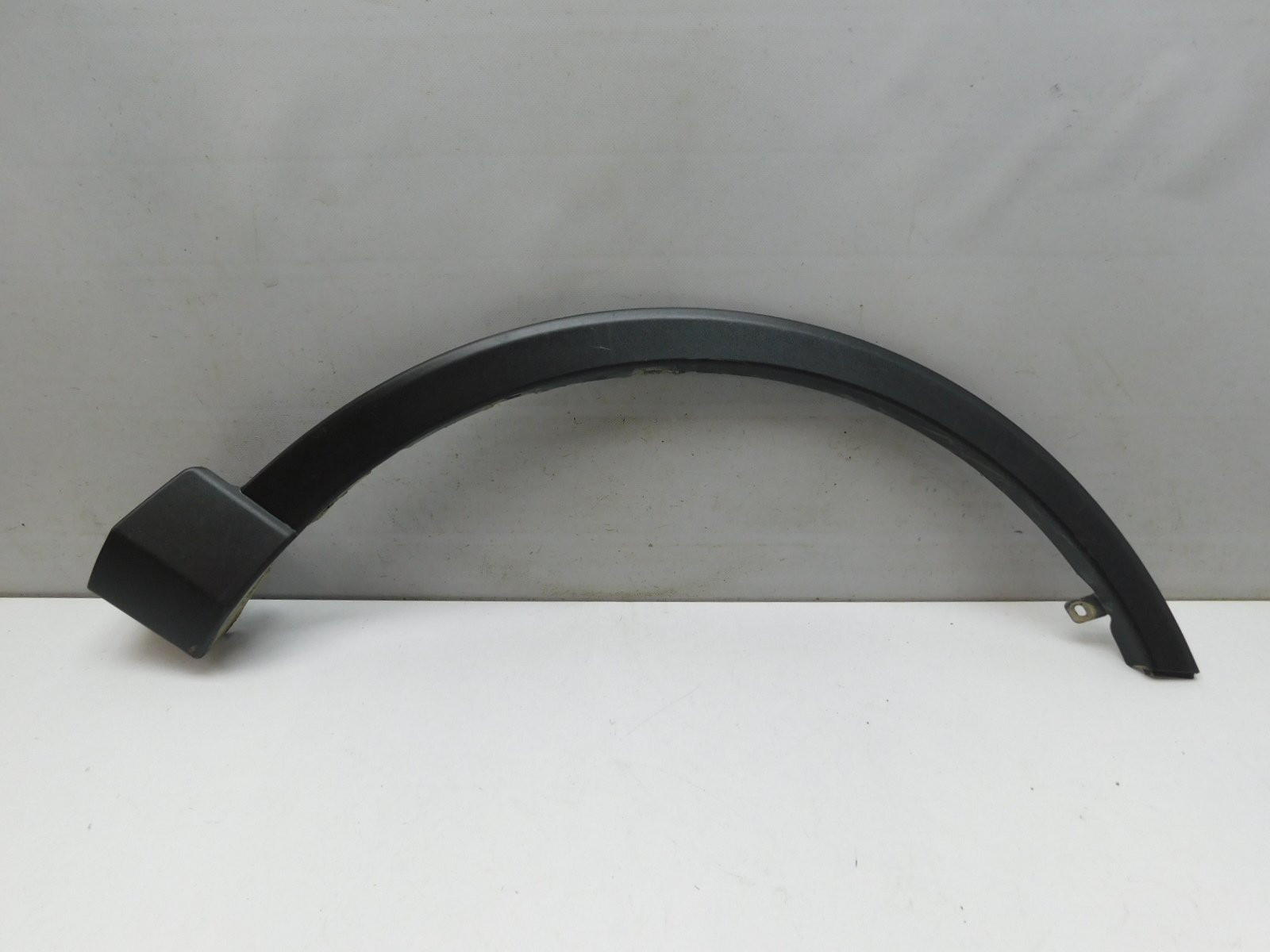 Накладка крыла переднего правого Toyota RAV 4 2013-2019