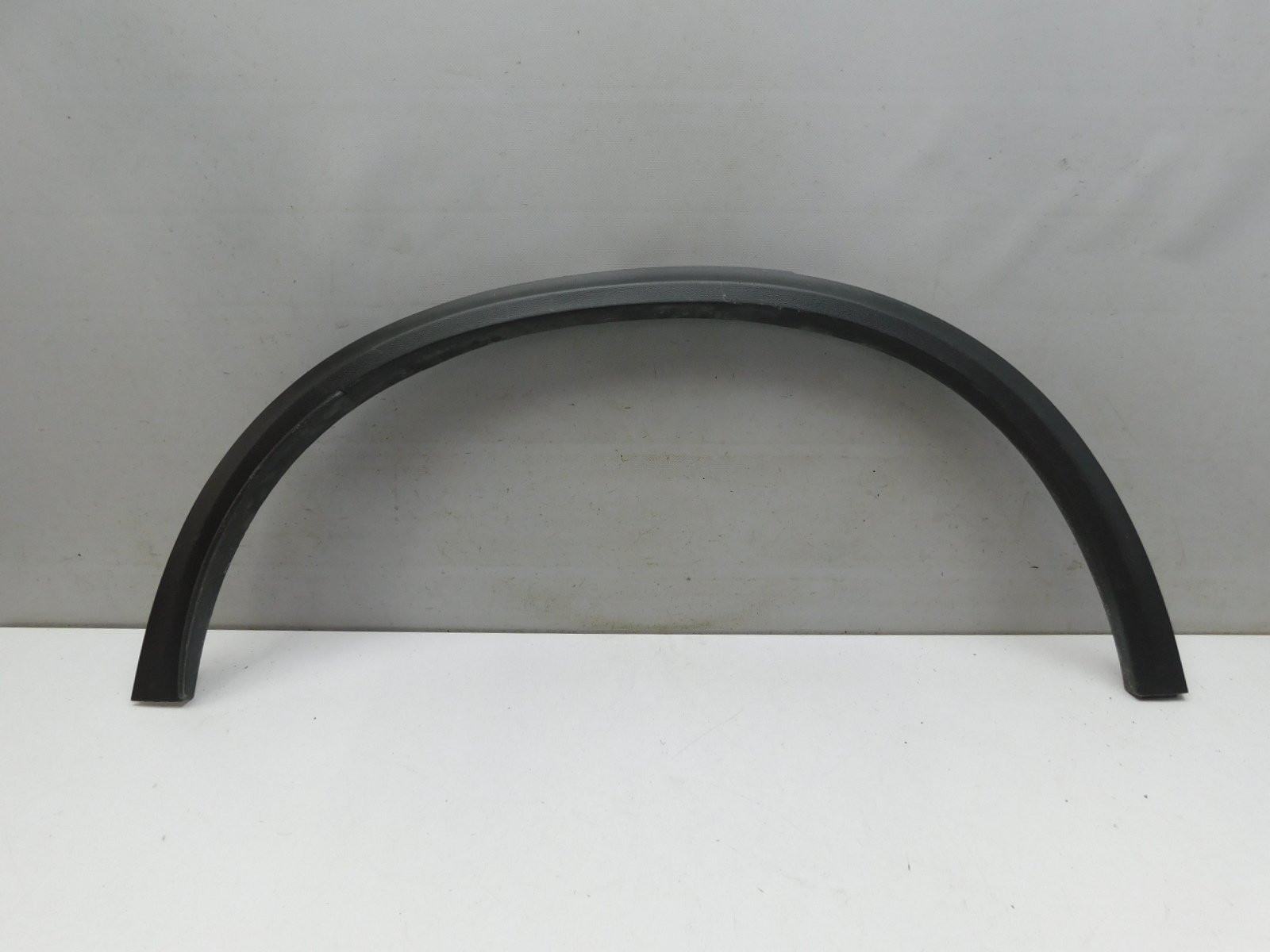 Накладка крыла заднего  правого Mercedes-Benz GLC-Class X253 2015>