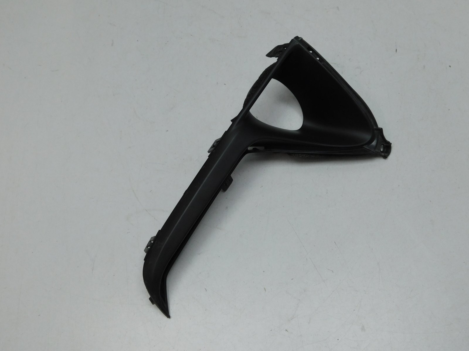 Решетка в бампер правая Lexus RX IV 2015>