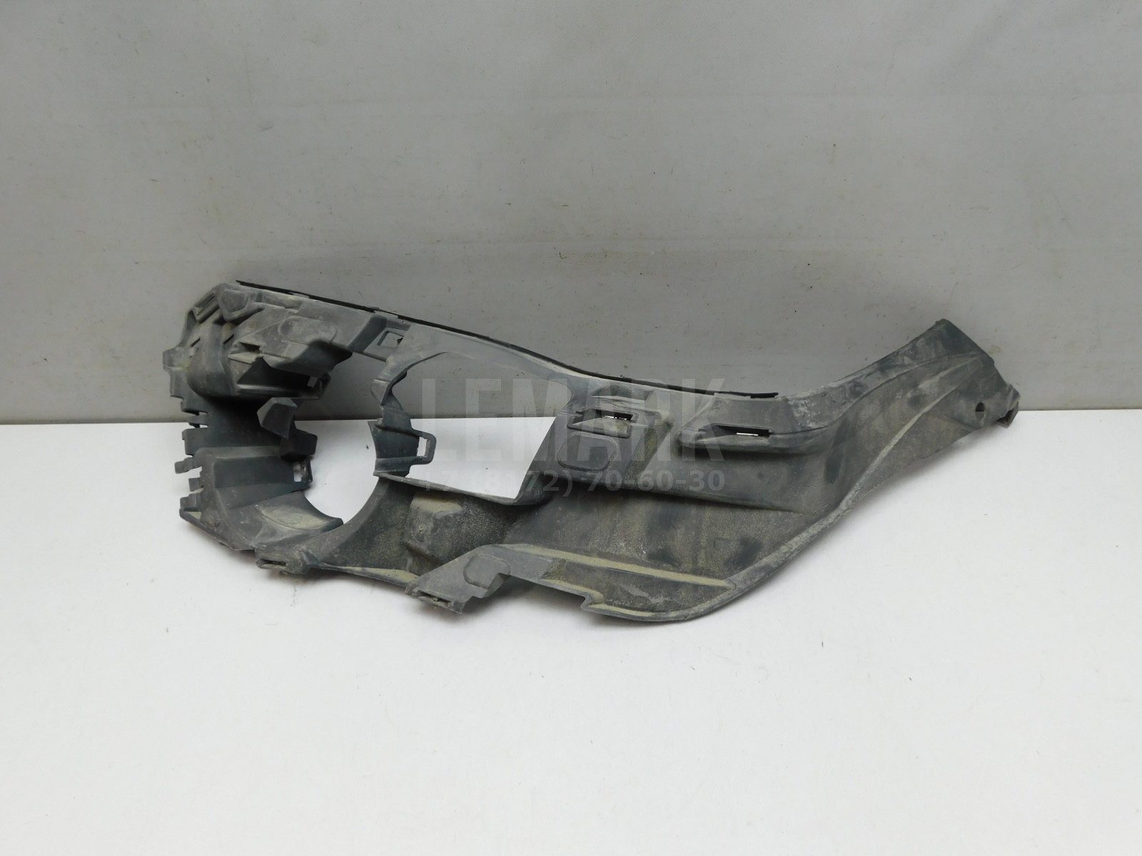 Кронштейн переднего бампера BMW X5 F15 2013-2018 51118054017