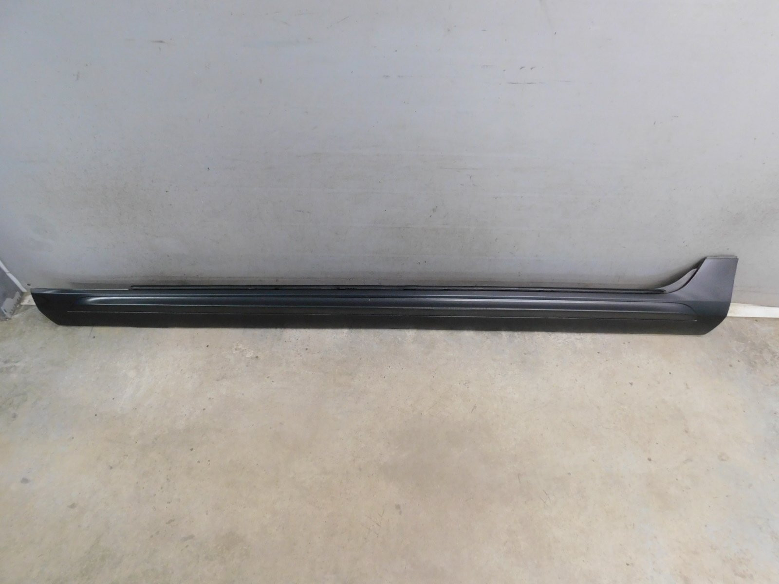 Накладка на порог Volvo V90 Cross Country 2017>