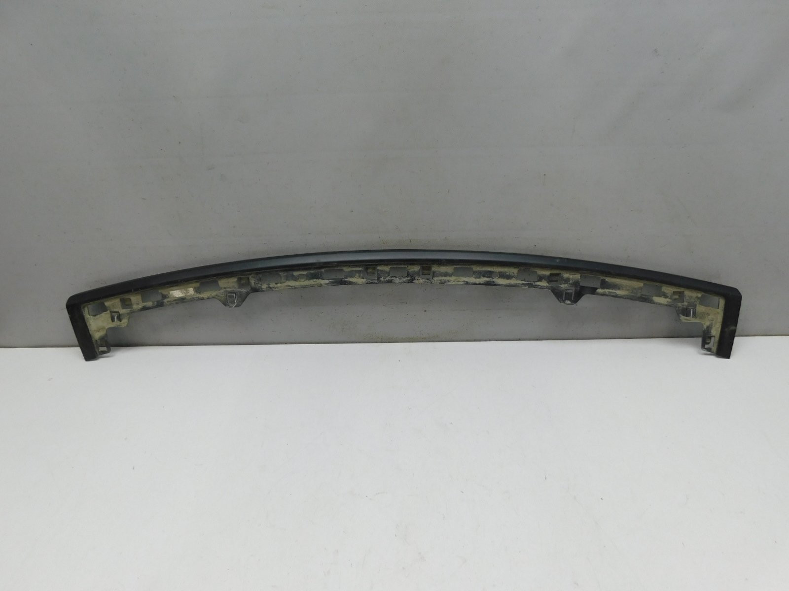 Накладка заднего бампера Jeep Grand Cherokee (WK2) 2010>