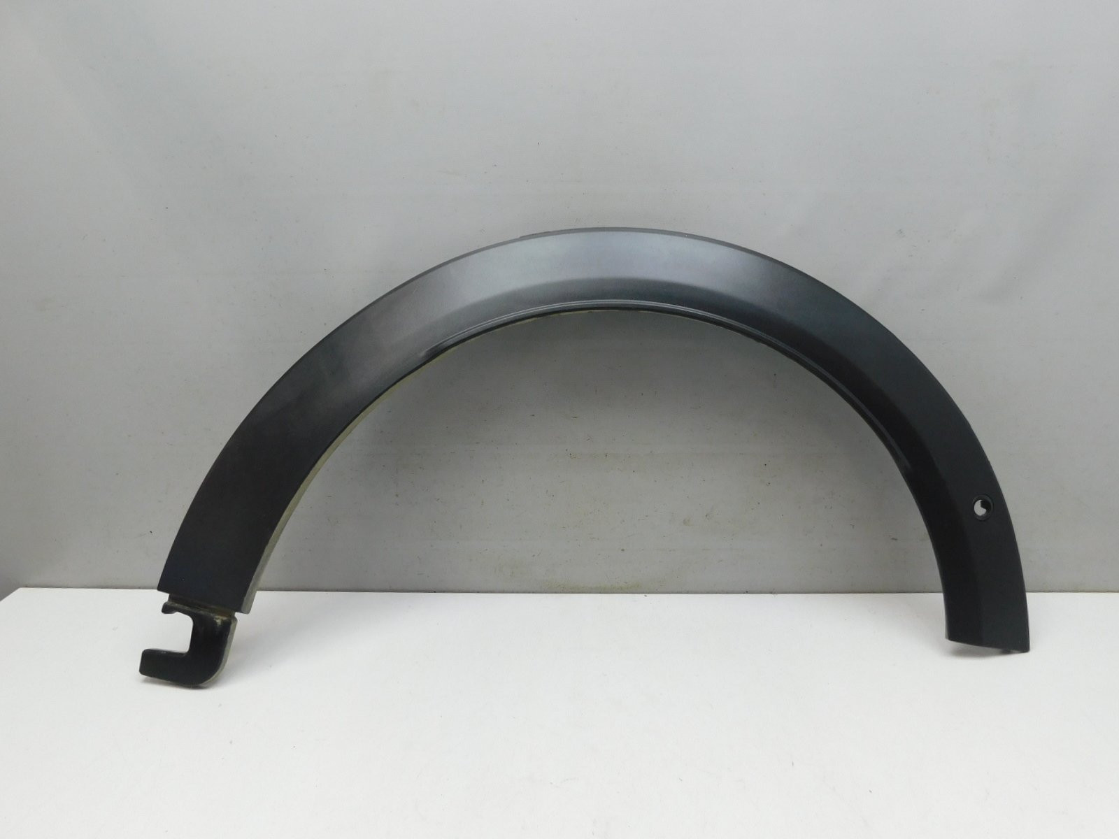 Накладка крыла переднего правого Mini F55 2014>