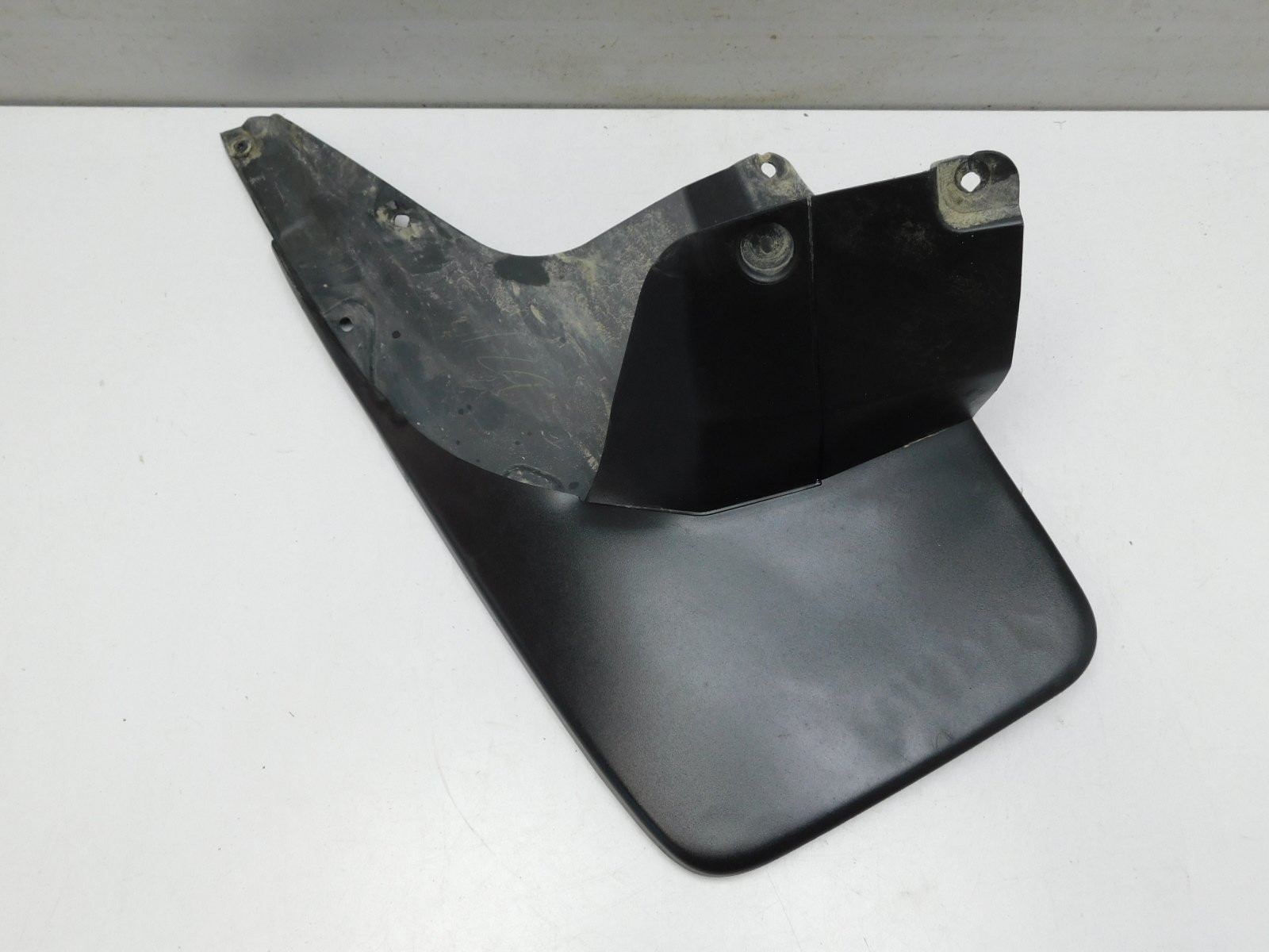 Брызговик задний левый Toyota Land Cruiser (150)/Prado 2009>