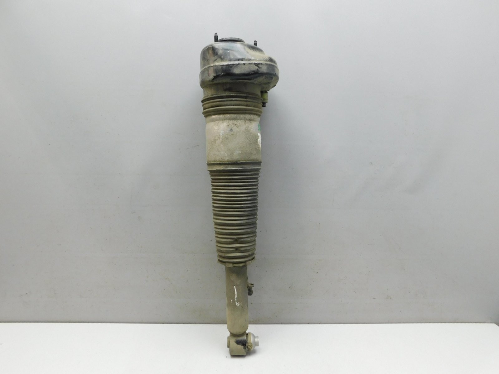 Амортизатор задний BMW 7-серия G11/G12 2014>