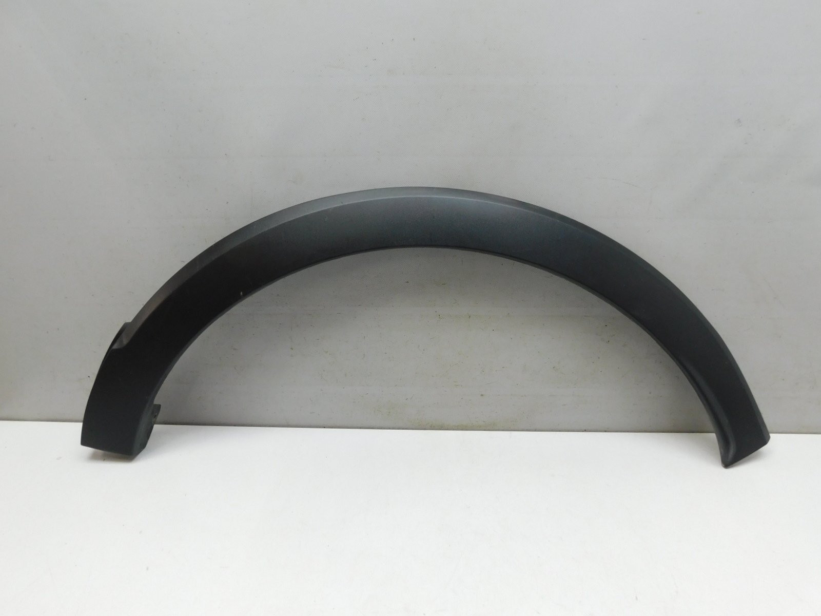 Накладка крыла заднего  левого Renault Kaptur 2016>