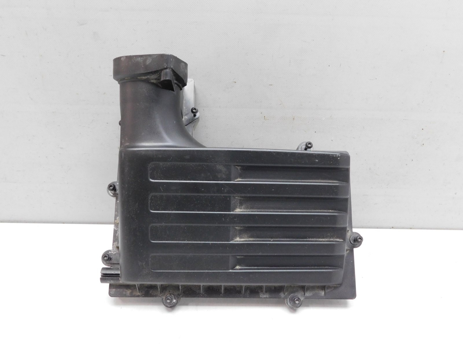 Корпус воздушного фильтра Volkswagen Tiguan 2017>