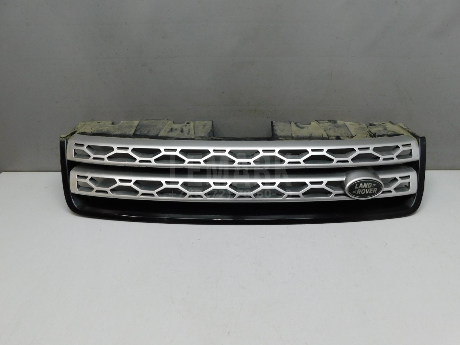 Решетка радиатора Land Rover Discovery Sport 2014> FK728A100AE